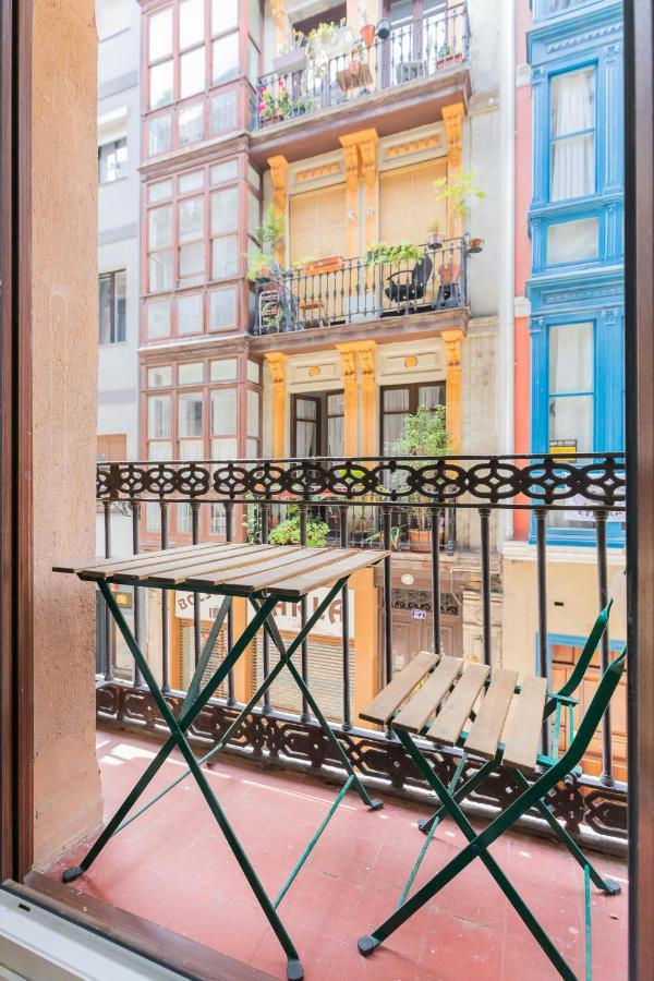 Comfy Old Town Apartment By Next Stop Бильбао Экстерьер фото